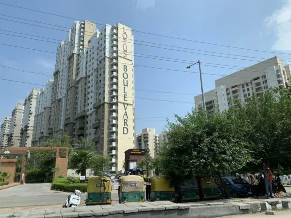 3c-lotus-boulevard-sector-100-noida