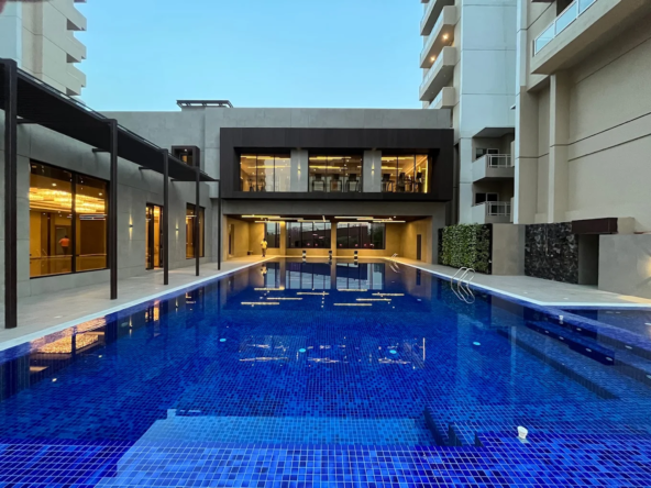 elite-golf-greens-pool