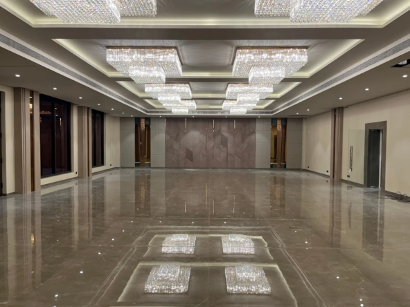 elite-golf-greens-hall