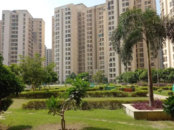 jaypee-greens-kosmos-towers