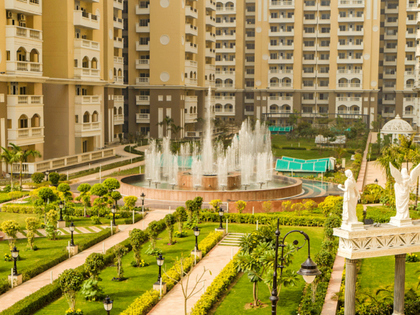 purvanchal-yamuna-expressway-landscaping