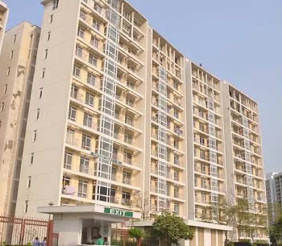 jaypee-greens-pavilion-heights-resale