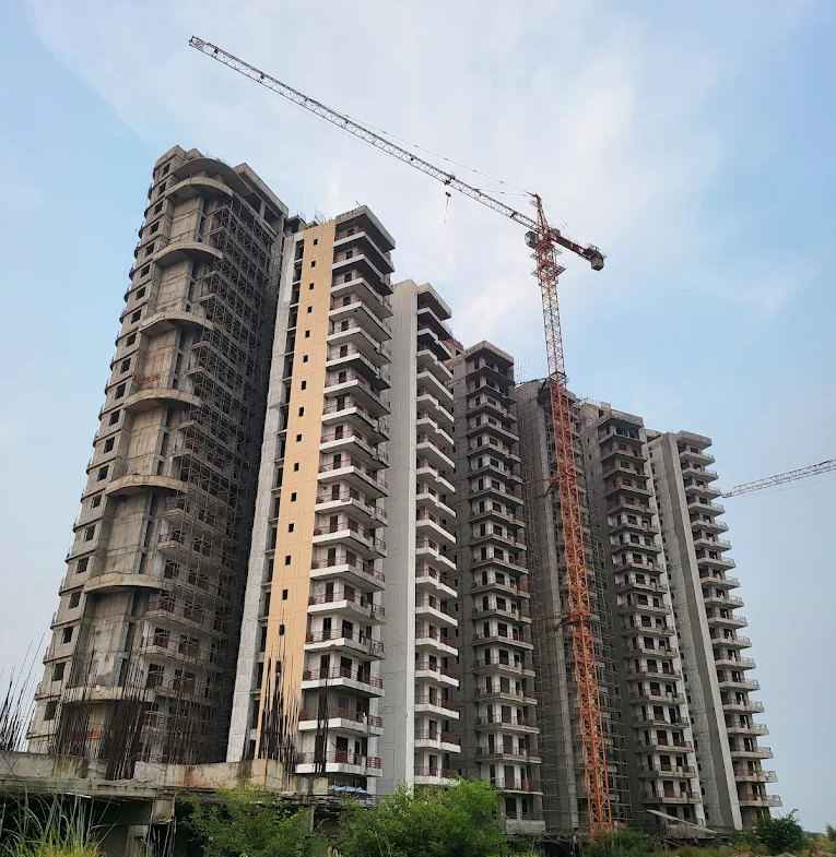 solitairian-city-construction-