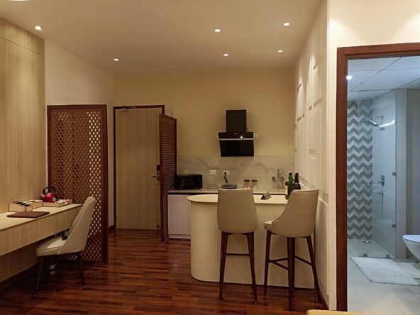 saya-south-x-biztop-foyer