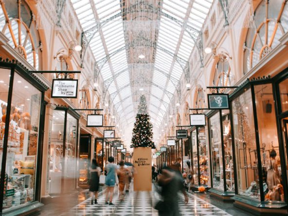 nirala-gateway-luxury-mall