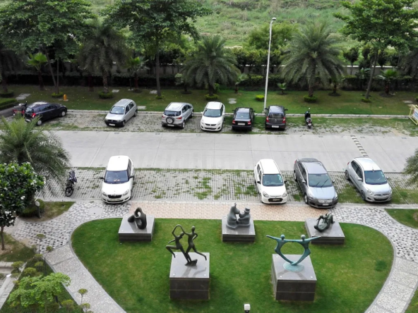 omaxe-palm-greens-parking